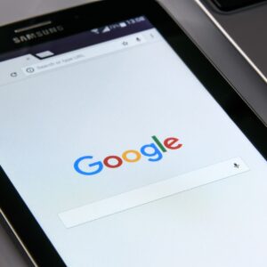 google on your smartphone, search engine, internet